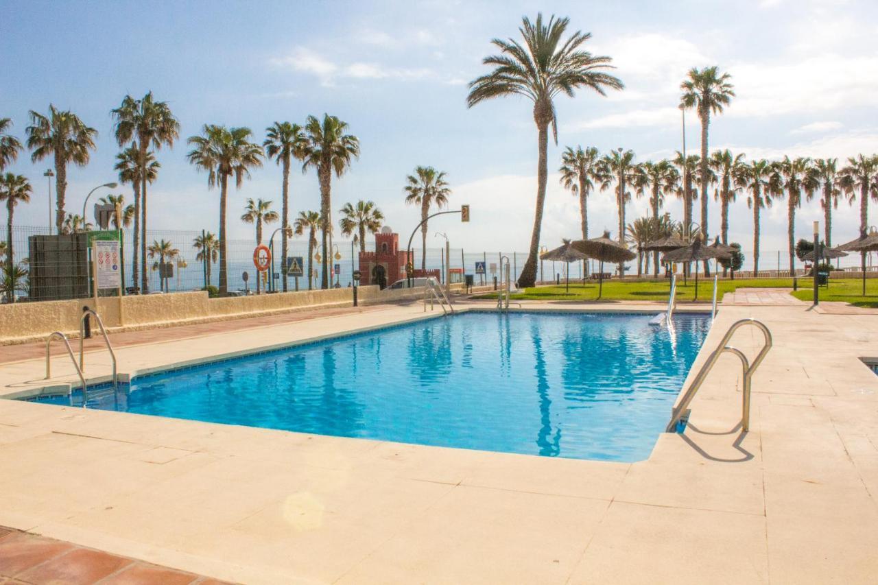 Aloha Playa Apartment With Ocean Views And Pools Benalmádena Exterior foto