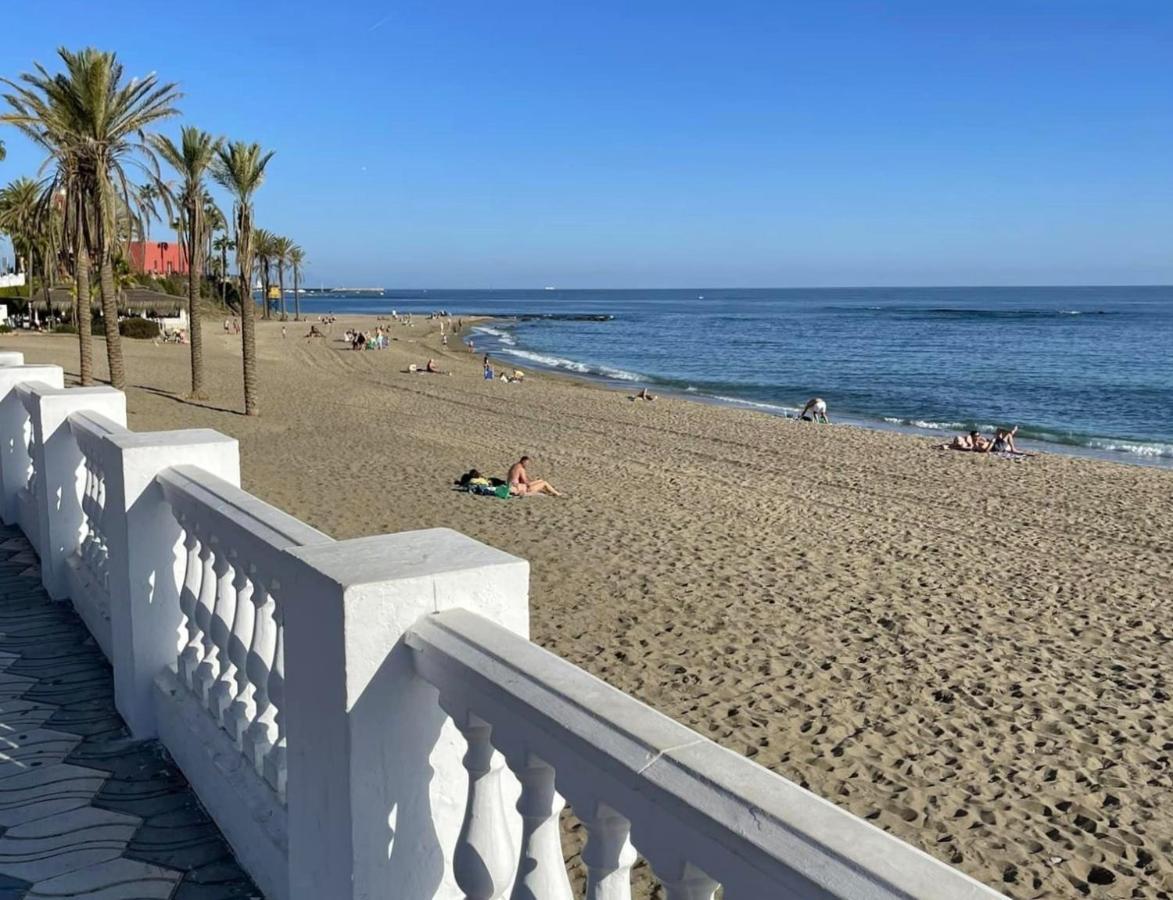 Aloha Playa Apartment With Ocean Views And Pools Benalmádena Exterior foto