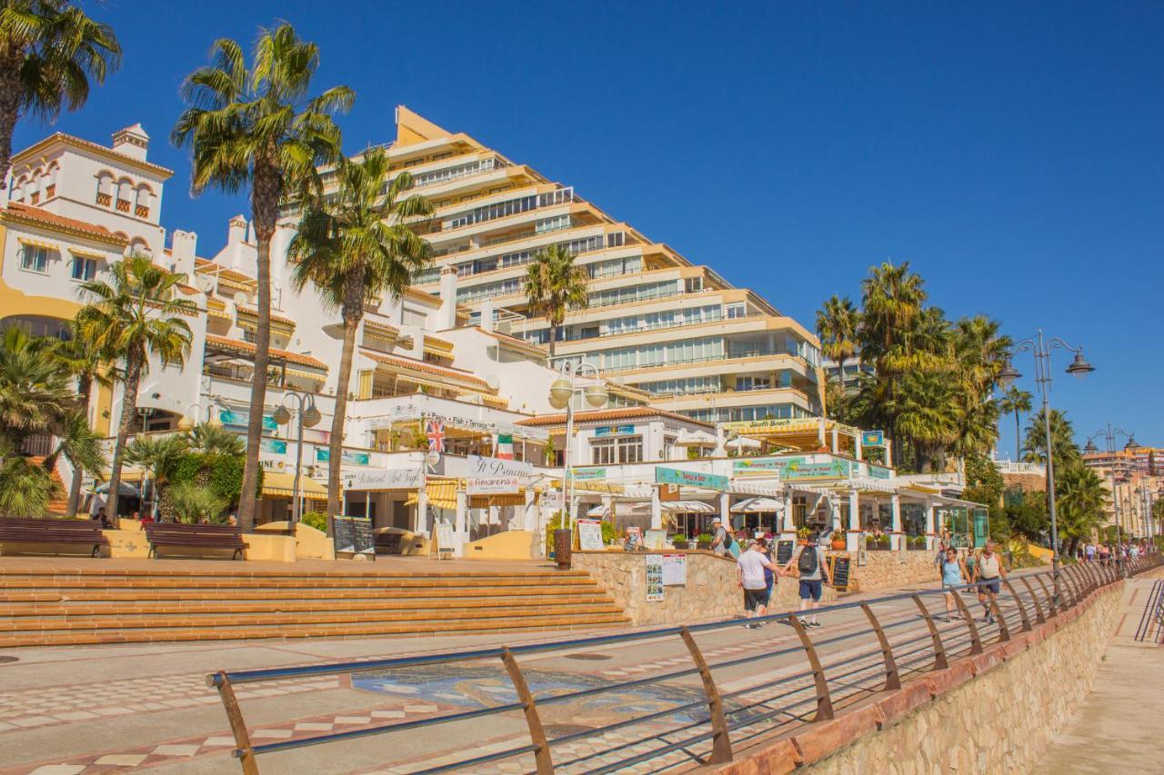 Aloha Playa Apartment With Ocean Views And Pools Benalmádena Exterior foto