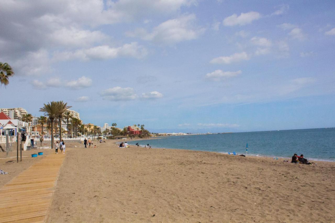 Aloha Playa Apartment With Ocean Views And Pools Benalmádena Exterior foto