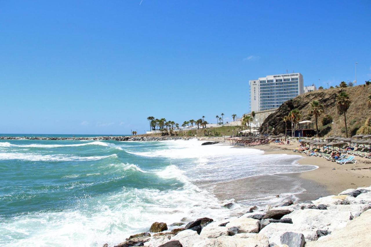 Aloha Playa Apartment With Ocean Views And Pools Benalmádena Exterior foto